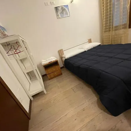 Dimora Blu Guest house *